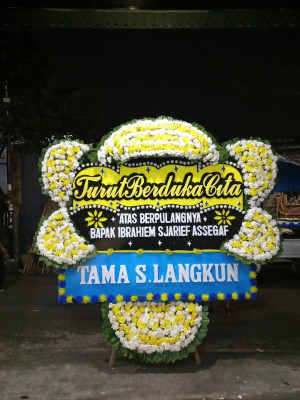 Papan Bunga Duka di Parwata